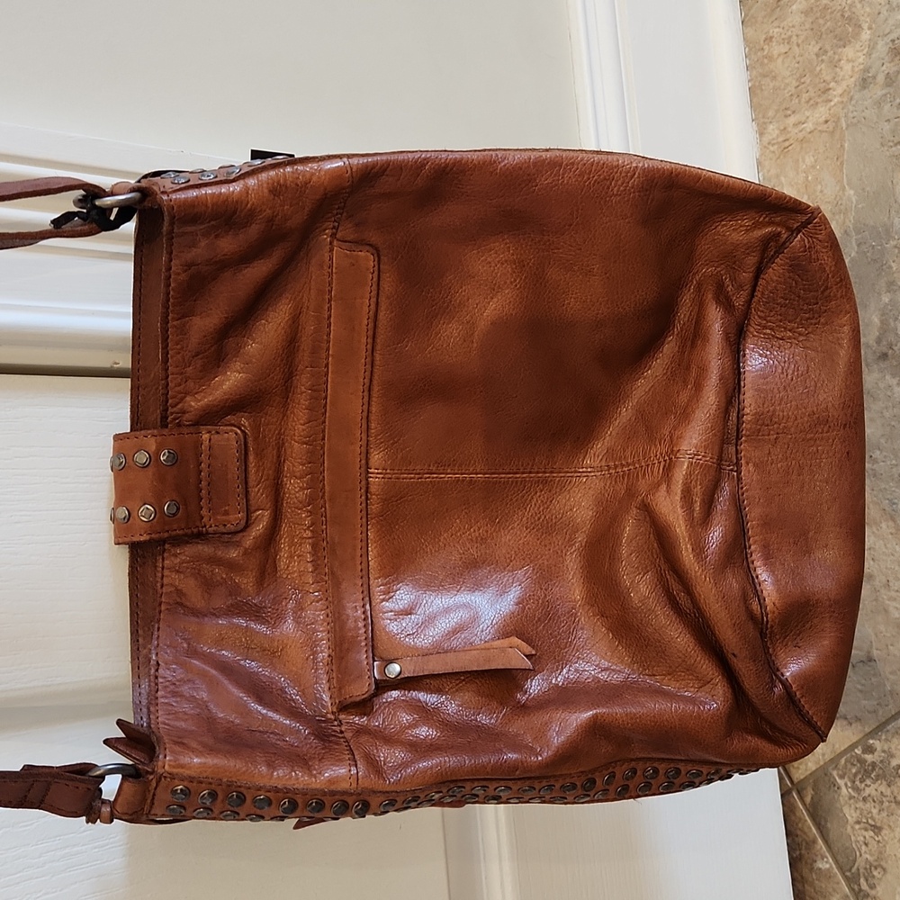 Latico Leora Cognac Leather Crossbody NWT - Picture 3 of 6